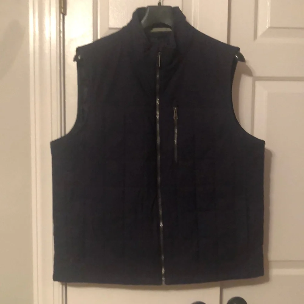 Orvis Vest. - Picture 1 of 3
